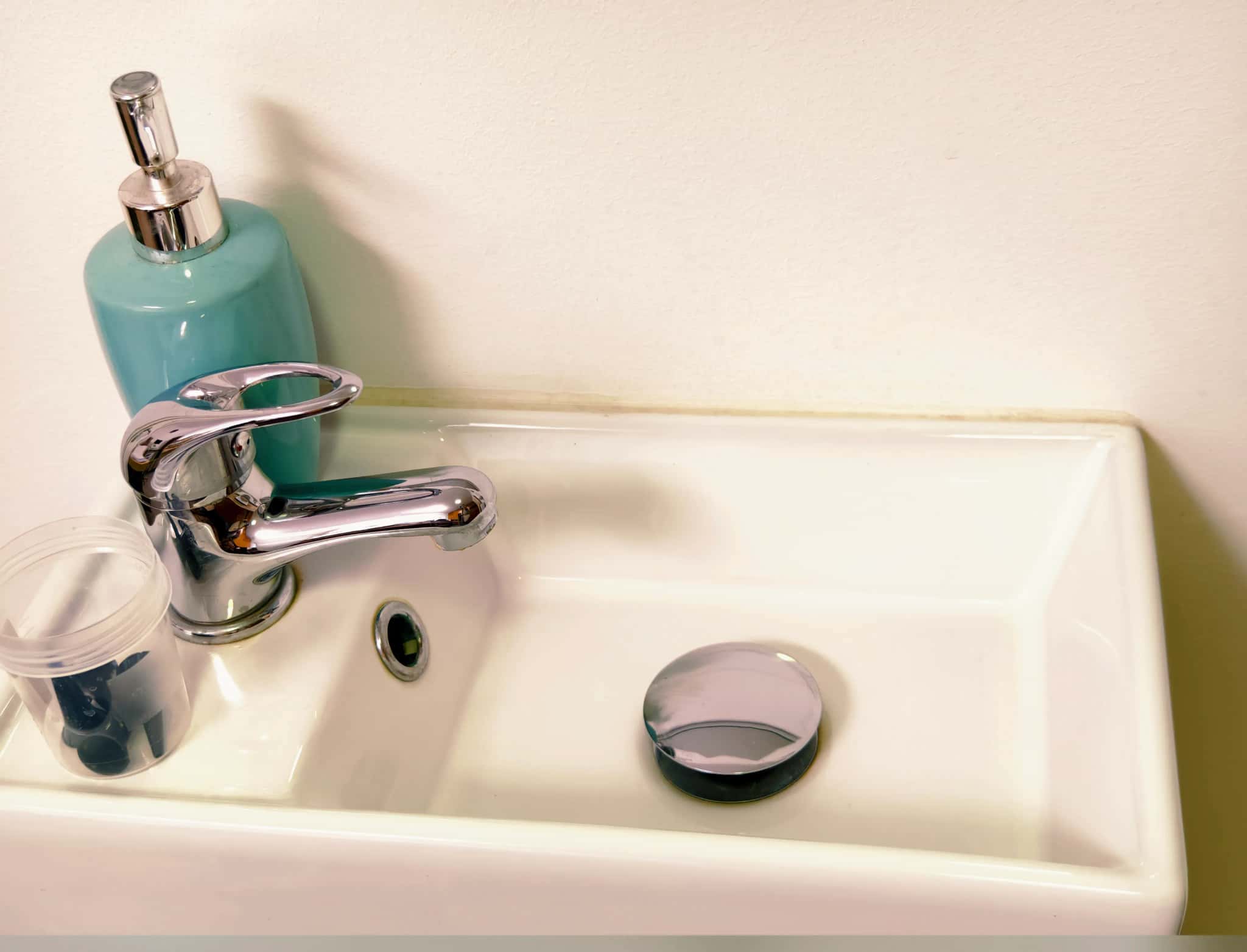 Praxis Am Salzmarkt – Sprechzimmer 1 – Sprechzimmer für Patientengespräche – Foto 3 von 29 – Osnabrück