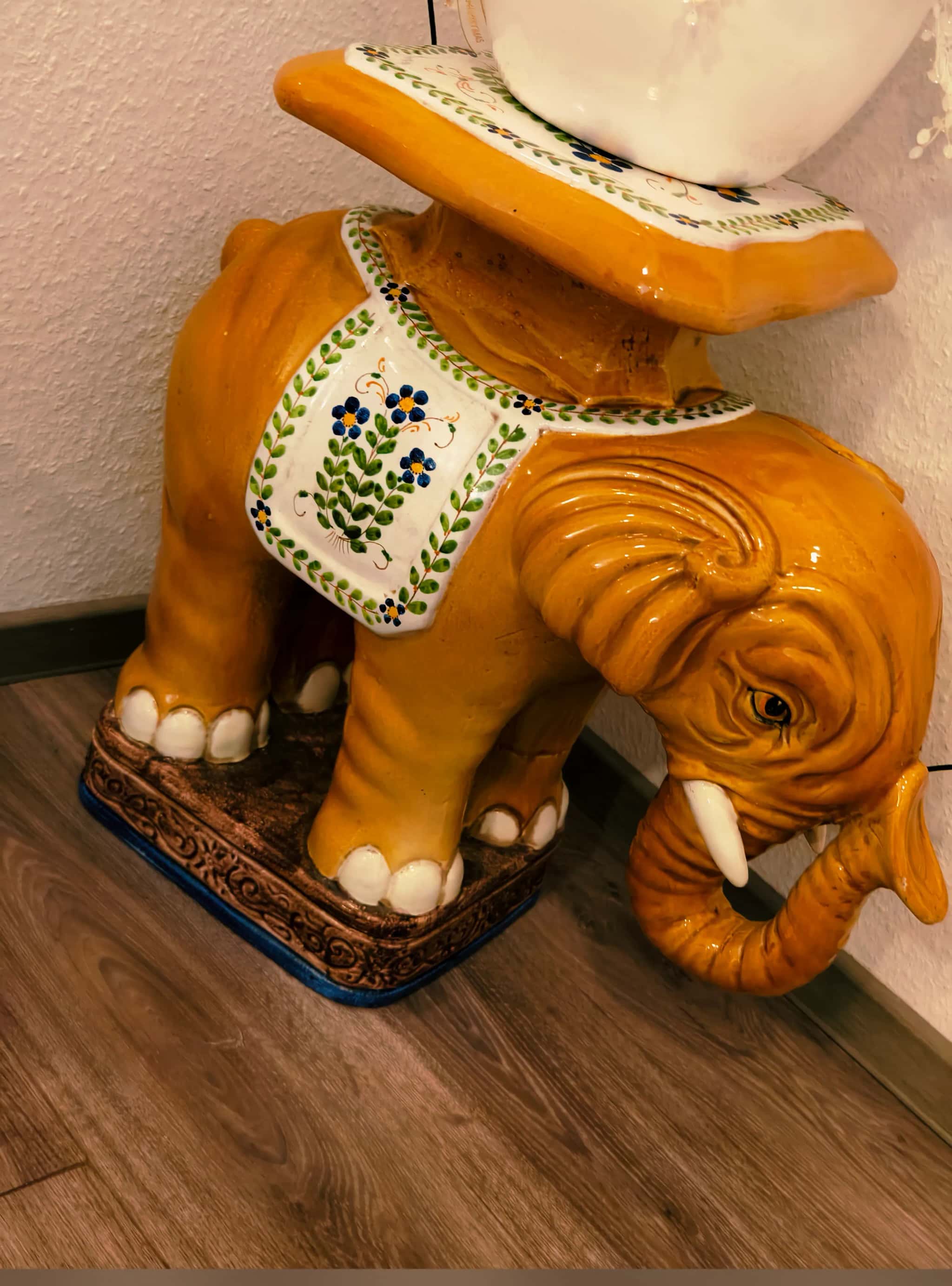 Praxis Am Salzmarkt – Wartezimmer – Wartezimmer mit komfortabler Ausstattung – Foto 13 von 15 – Osnabrück