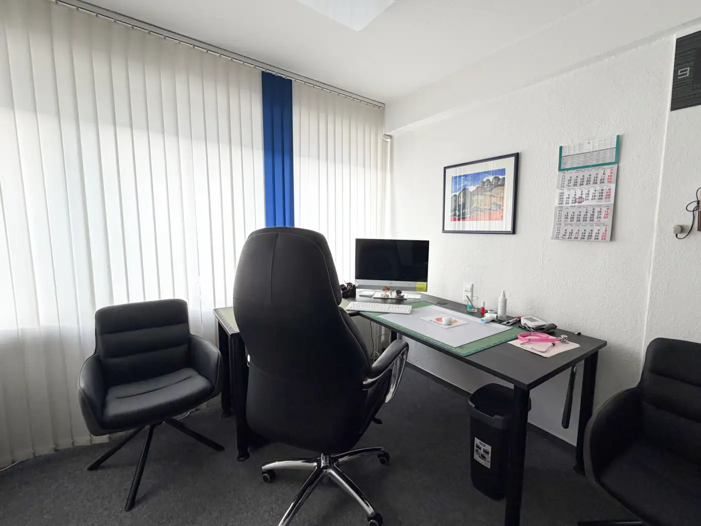 Modern tanı olanaklarına sahip EKG odası – Praxis Johannisstraße, Osnabrück – Fotoğraf 2 / 4