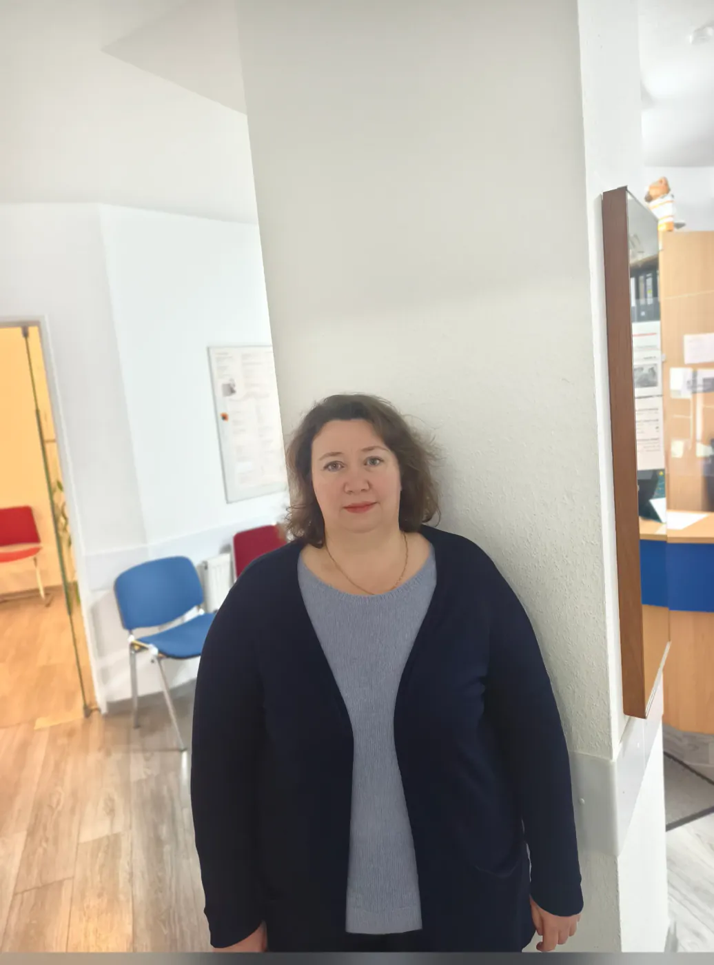 Günlük çalışmaları sırasında ekibimiz – Praxis Am Salzmarkt, Osnabrück – Fotoğraf 5 / 12