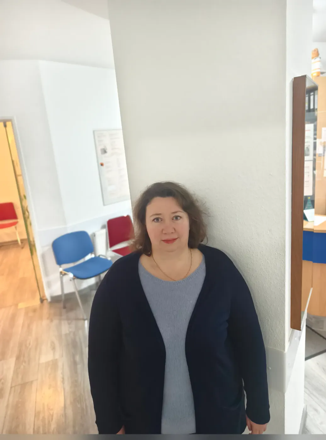 Günlük çalışmaları sırasında ekibimiz – Praxis Am Salzmarkt, Osnabrück – Fotoğraf 6 / 12