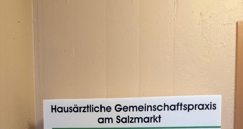 Praxis Am Salzmarkt – Außenbereich – Außenansicht der Arztpraxis in Osnabrück – Foto 11 von 11 – Osnabrück